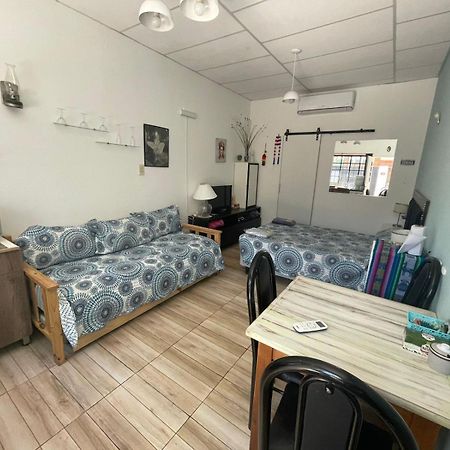 Ezeiza 1 Nuestro Lugar A 15 Minutos Del Aeropuerto Tranfer Opcional Desde Y Al Aeropuerto De Ezeiza Las 24 Horas Pet Friendly Zewnętrze zdjęcie