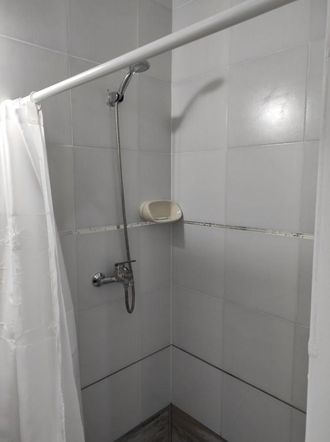 Ezeiza 1 Nuestro Lugar A 15 Minutos Del Aeropuerto Tranfer Opcional Desde Y Al Aeropuerto De Ezeiza Las 24 Horas Pet Friendly Zewnętrze zdjęcie