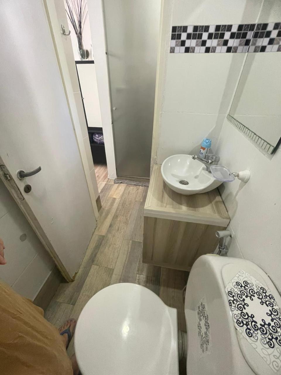 Ezeiza 1 Nuestro Lugar A 15 Minutos Del Aeropuerto Tranfer Opcional Desde Y Al Aeropuerto De Ezeiza Las 24 Horas Pet Friendly Zewnętrze zdjęcie
