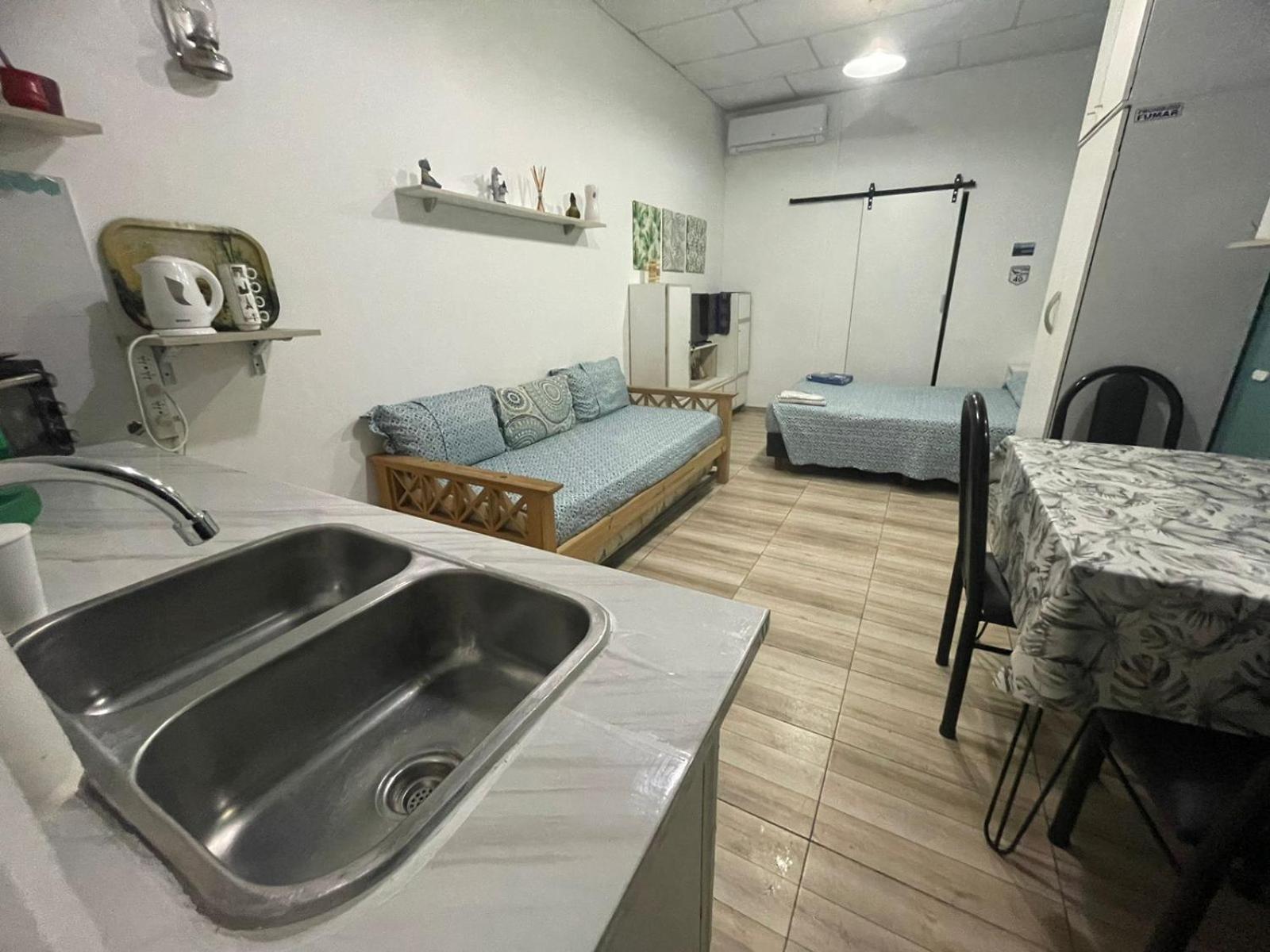 Ezeiza 1 Nuestro Lugar A 15 Minutos Del Aeropuerto Tranfer Opcional Desde Y Al Aeropuerto De Ezeiza Las 24 Horas Pet Friendly Zewnętrze zdjęcie